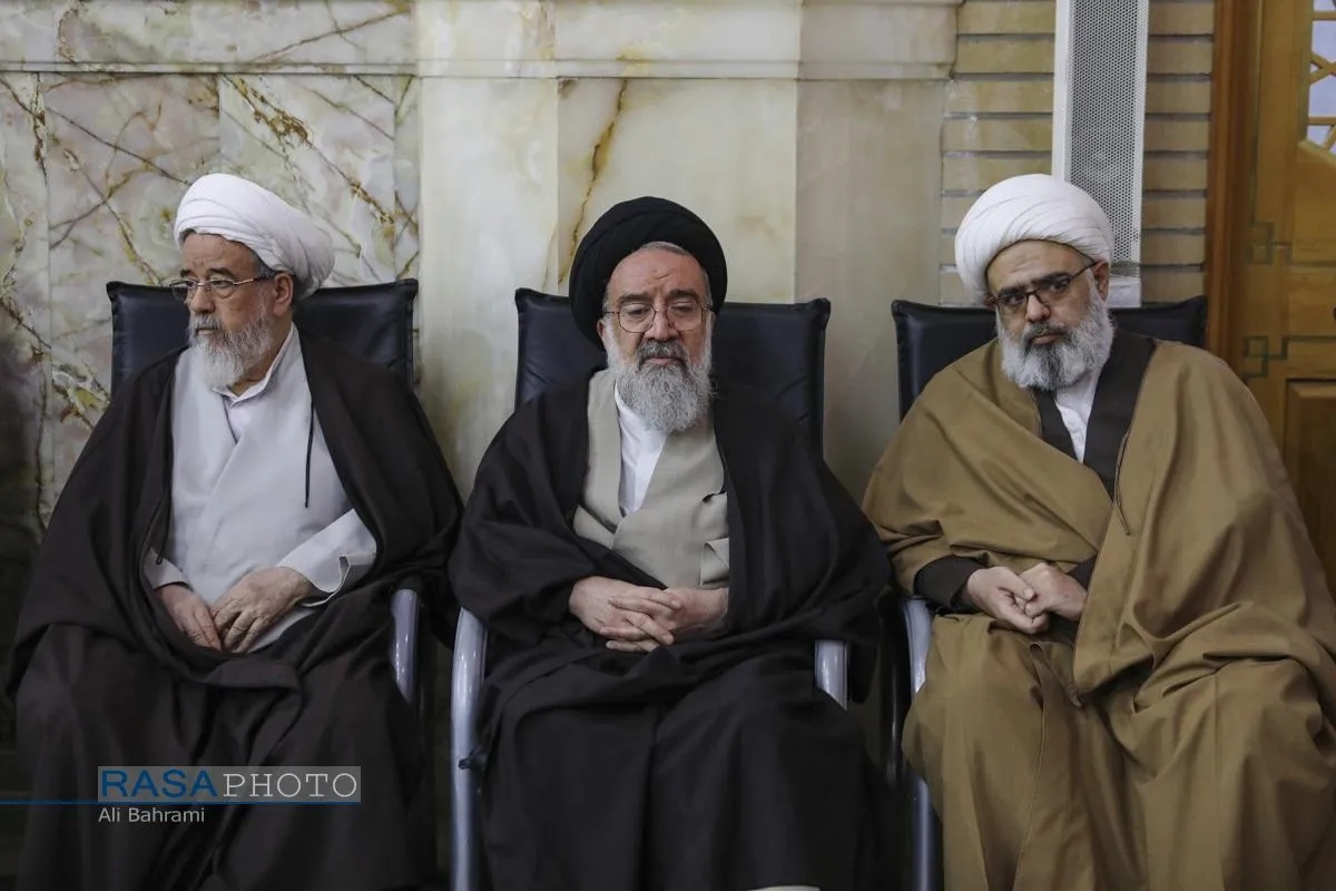 بزرگداشت شهدای فتنه اخیر آمریکایی صهیونیستی در قم