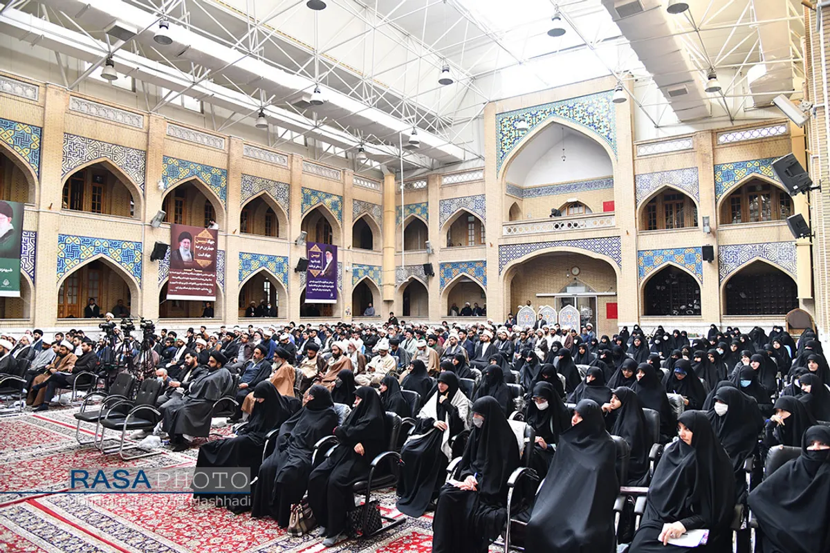 نشست پرسش و پاسخ سخنگوی دولت با اساتید و طلاب حوزه علمیه خراسان&lrm;&lrm;