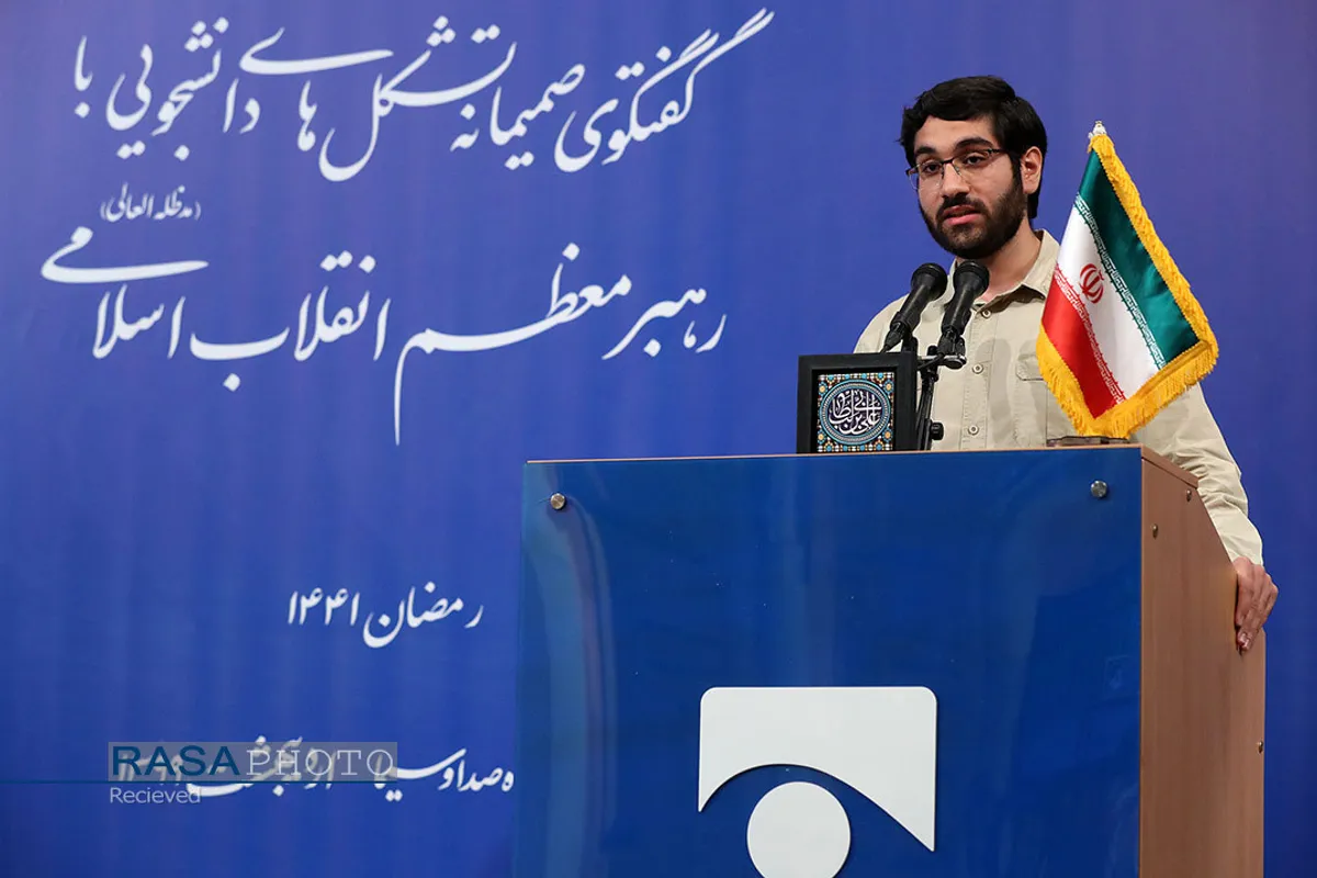ارتباط تصویری نمایندگان تشکل&zwnj;های دانشجویی با مقام معظم رهبری