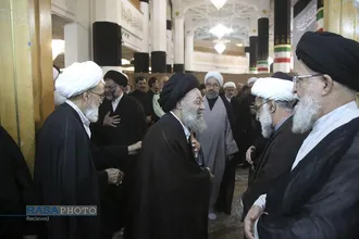 بزرگداشت رهبر شهید انقلاب در حرم کریمه اهل&zwnj;بیت (س)