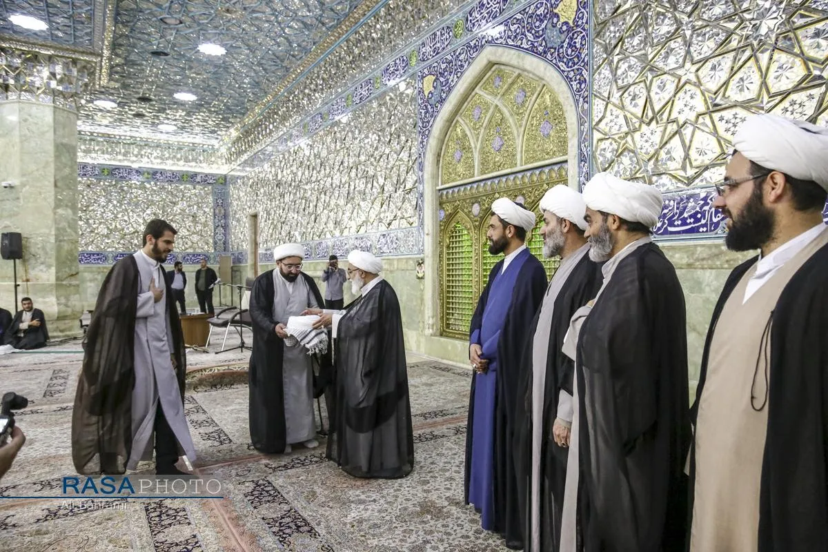گردهمایی عزم و اخوت