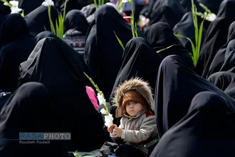 اجتماع عزاداران در روز شهادت حضرت زهرا (س) در میدان فاطمی تهران