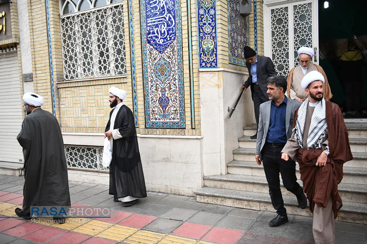 جشن عمامه&zwnj;گذاری طلاب در روز میلاد حضرت بقیة الله الاعظم (عج)