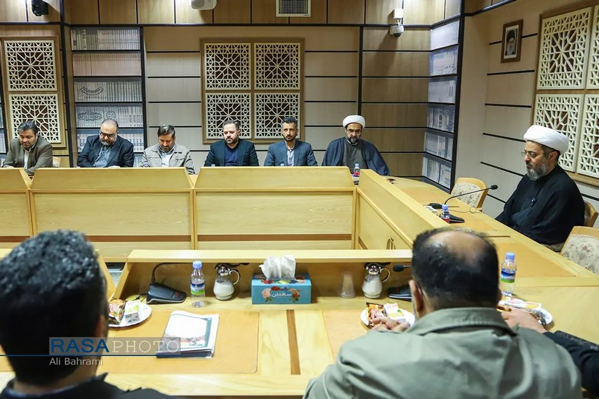 حضور اهالی رسانه استان در دفتر حزب&zwnj;الله لبنان در قم