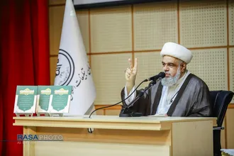آیین رونمایی و آغاز برپایی جلسات درس اخلاق در مساجد استان قم با سخنرانی آیت الله شب زنده دار