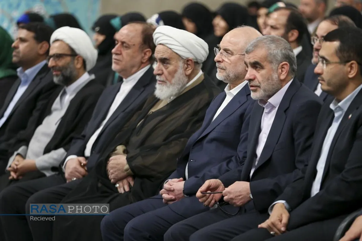 دیدار نمایندگان مجلس شورای اسلامی با رهبر معظم انقلاب