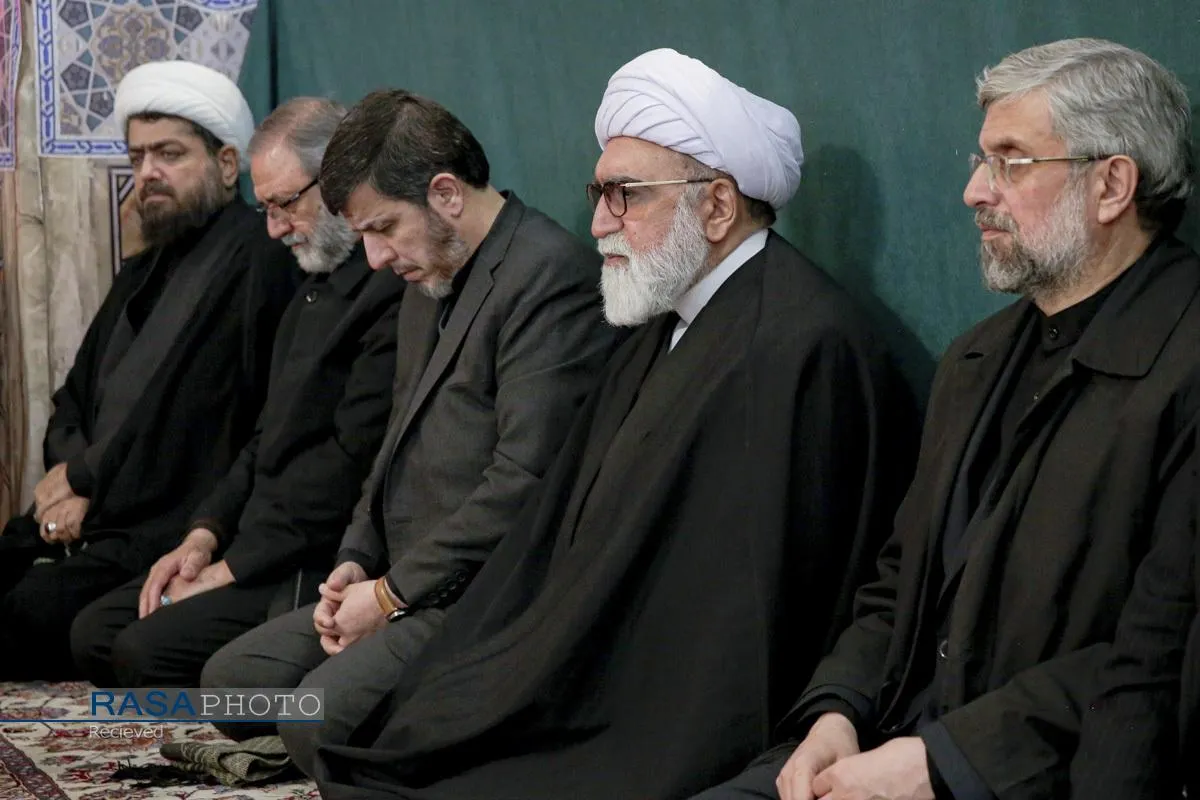 اجتماع عزاداران رهبر شهید انقلاب در حرم مطهر رضوی