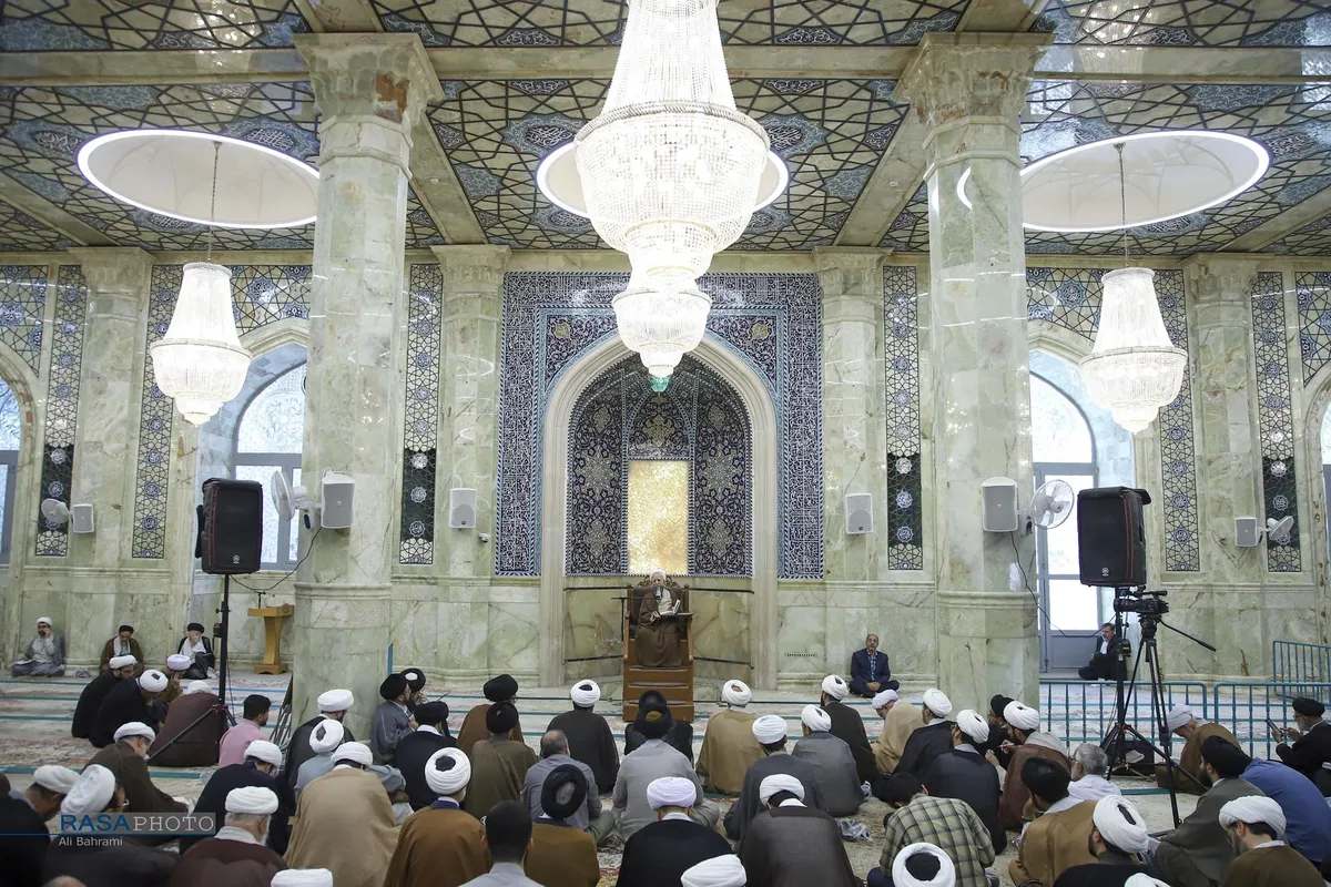 جلسه درس خارج حضرت آیت الله جوادی آملی