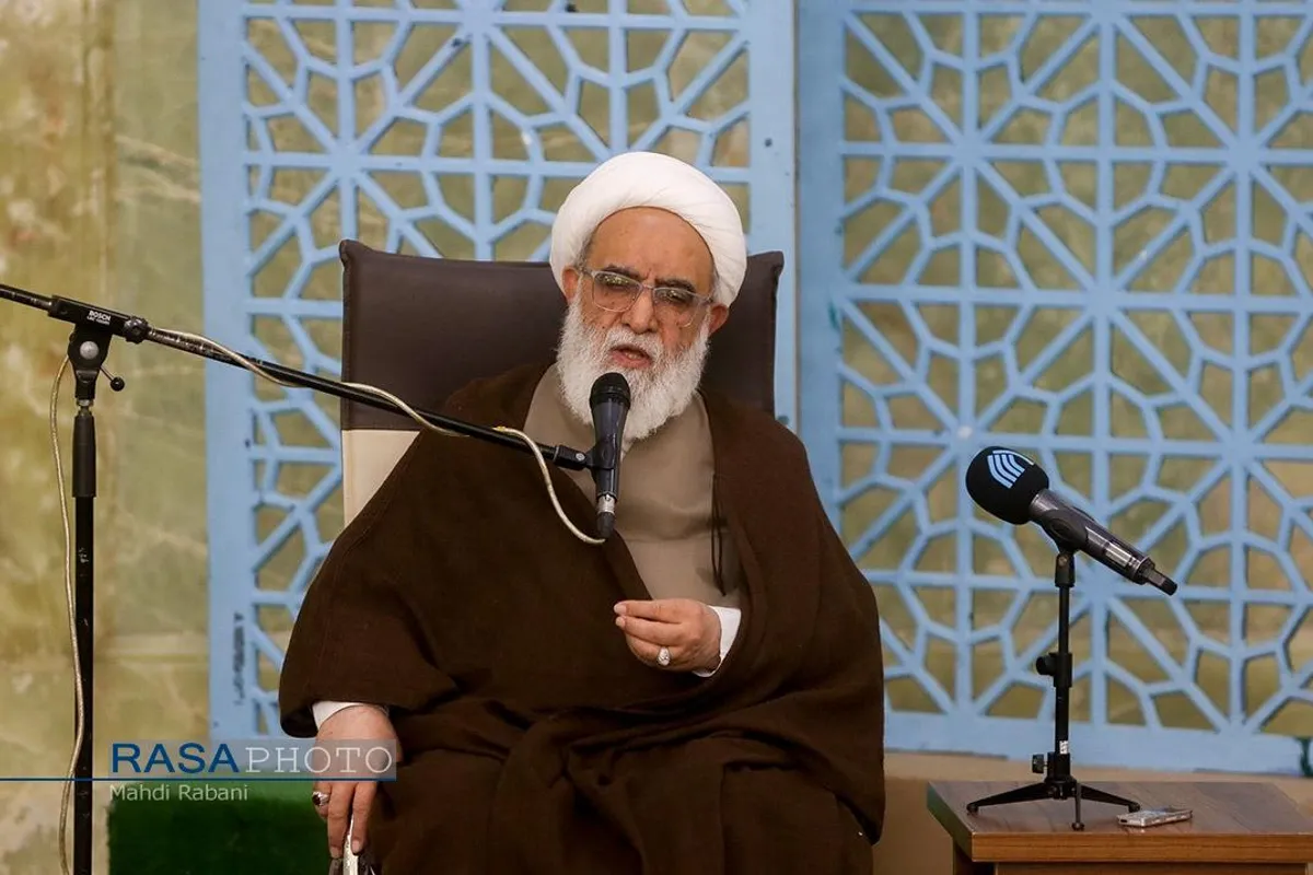 گردهمایی اساتید و طلاب مجموعه مدارس علمیه آل یاسین (علیهم&zwnj;السلام) و موسسات پژوهشی تابعه و جشن عمامه گذاری تعدادی از طلاب با حضور و سخنرانی آیت الله شب زنده دار