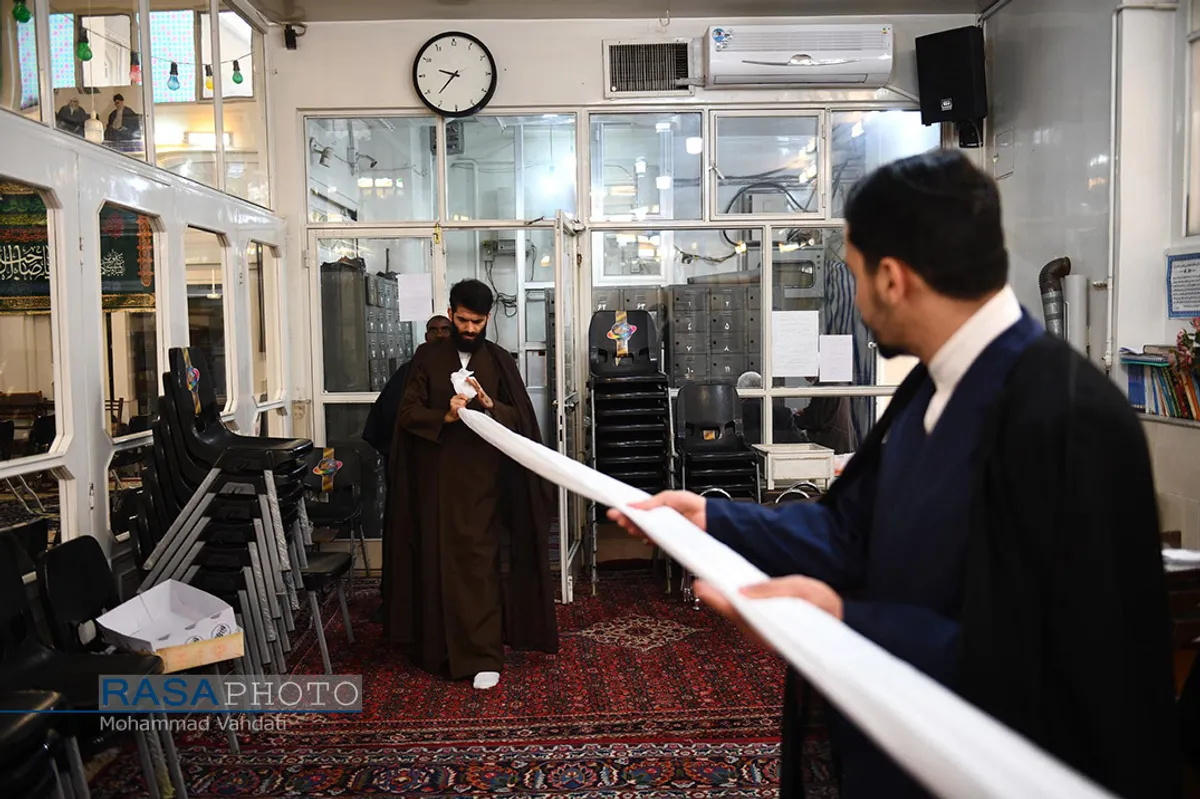جشن عمامه&zwnj;گذاری طلاب در روز میلاد حضرت بقیة الله الاعظم (عج)