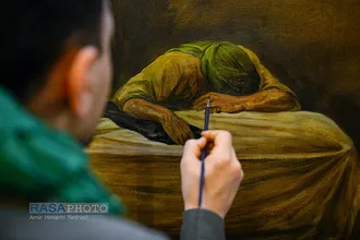 اهداء آثار هنرمندان ایرانی به موزه آستان مقدس حضرت ابا عبد الله (علیه السلام)