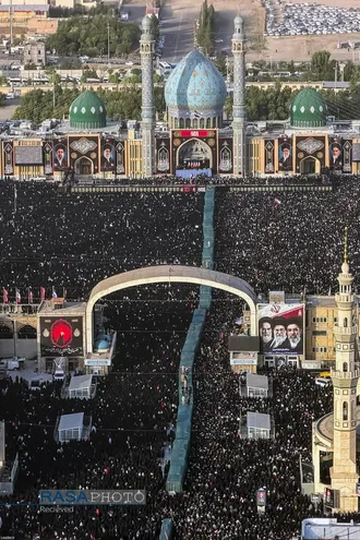 تصاویر هوایی تشییع پیکر مطهر امام مجاهد شهید در شهر مقدس قم