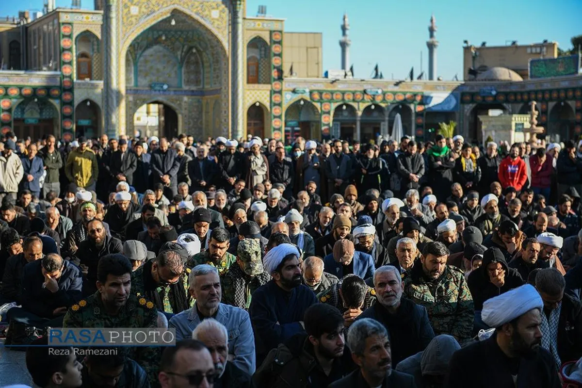 تشییع پیکر مطهر ۷ شهید گمنام دفاع مقدس در قم