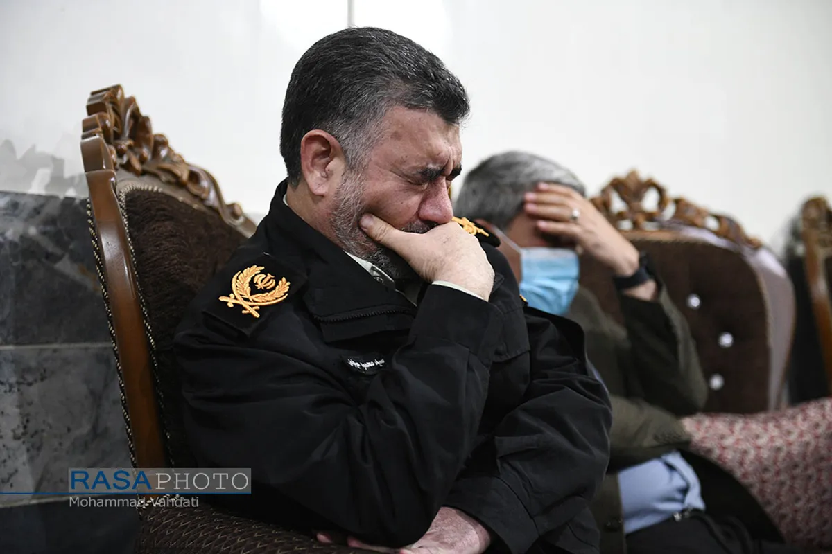حضور امام جمعه و مسئولین استان قم در منزل طلبه شهید مدافع امنیت
