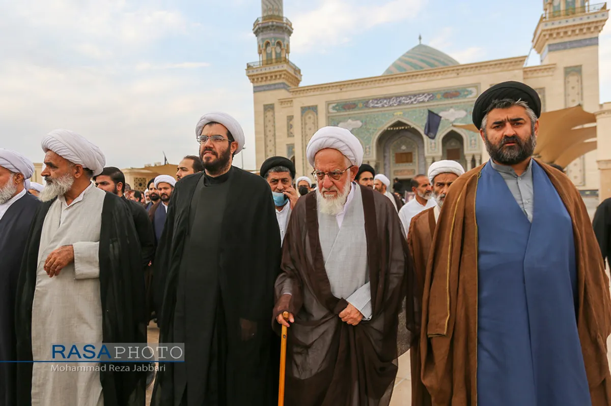 مراسم تشییع آیت الله دریاباری&lrm;&lrm;