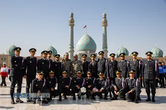 &laquo;عهد سربازی&raquo; نیرو&zwnj;های مسلح با امام زمان (عج) در جمکران&lrm;&lrm;