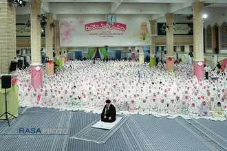 مراسم جشن تکلیف دختران دانش&zwnj;آموز با حضور مقام معظم رهبری