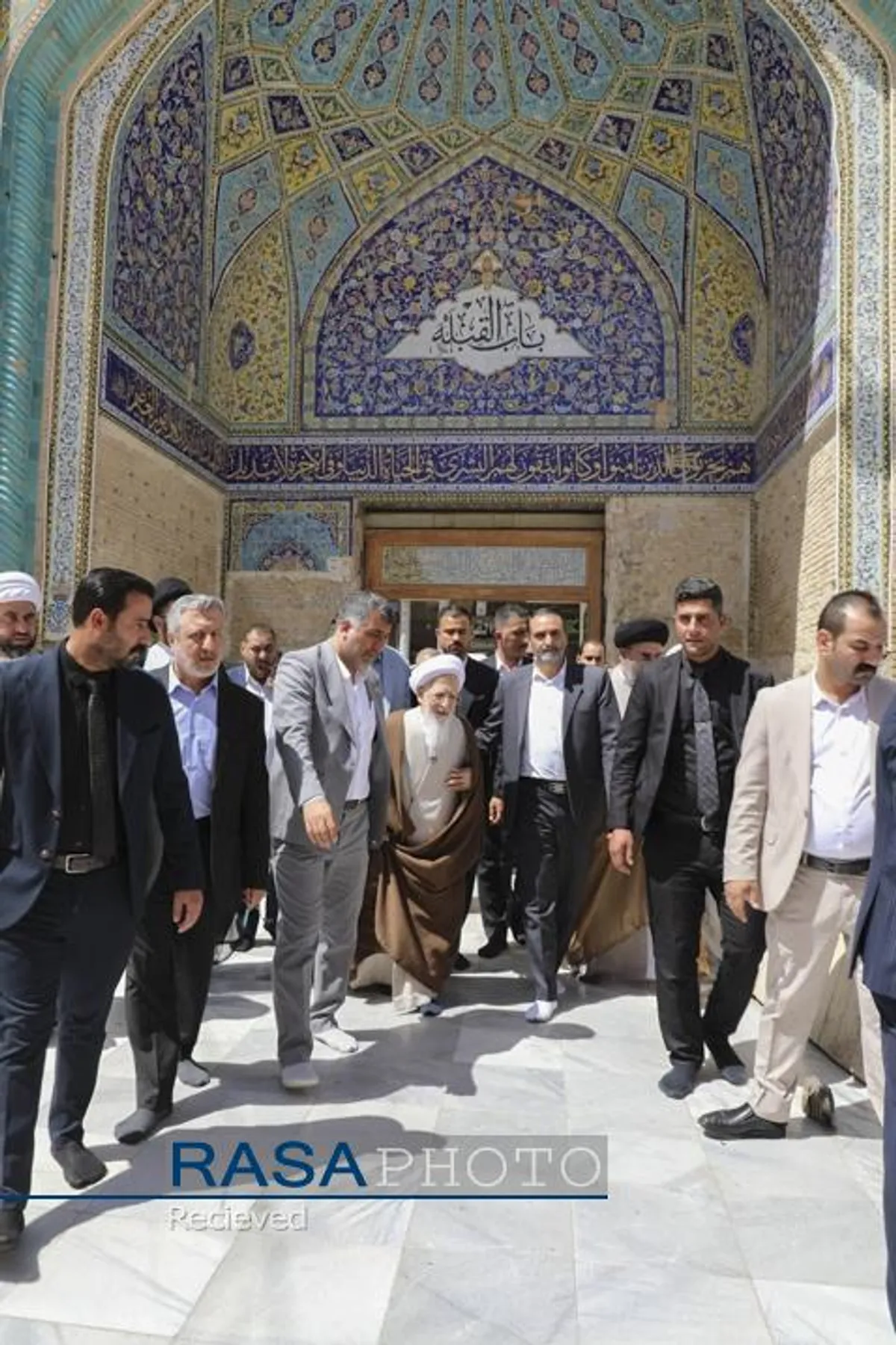 تشرف حضرت آیت الله جوادی آملی به حرم امامین عسکریین (علیهم السلام)