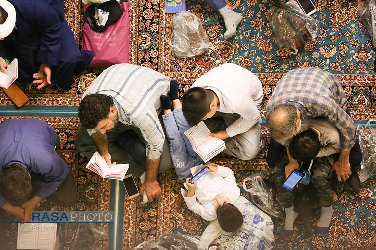 مراسم قرائت دعای عرفه امام حسین (ع) در مسجد جمکران