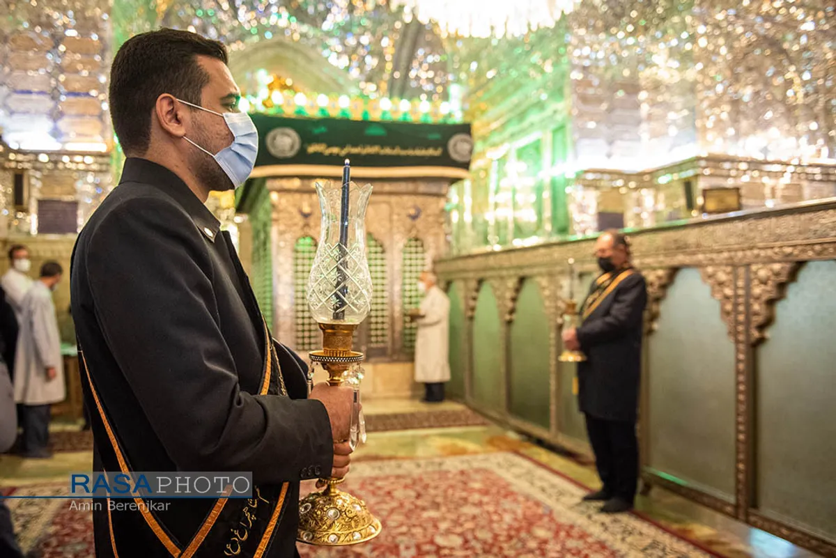 آیین گلاب شویی مضجع شریف حضرت احمدبن موسی الکاظم (ع) &lrm;&lrm;