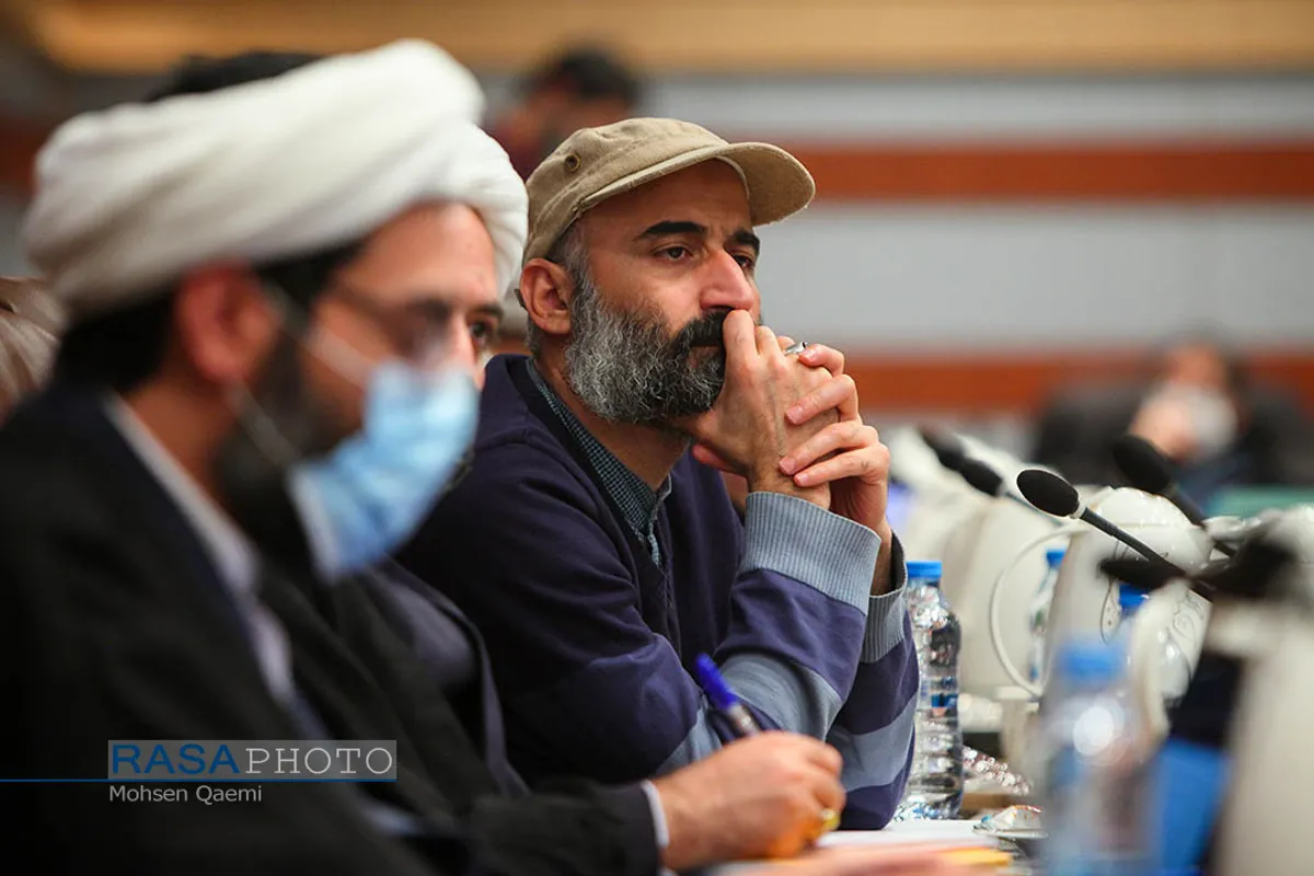 نشست فعالان حوزه انقلابی با حجت الاسلام والمسلمین احمد واعظی