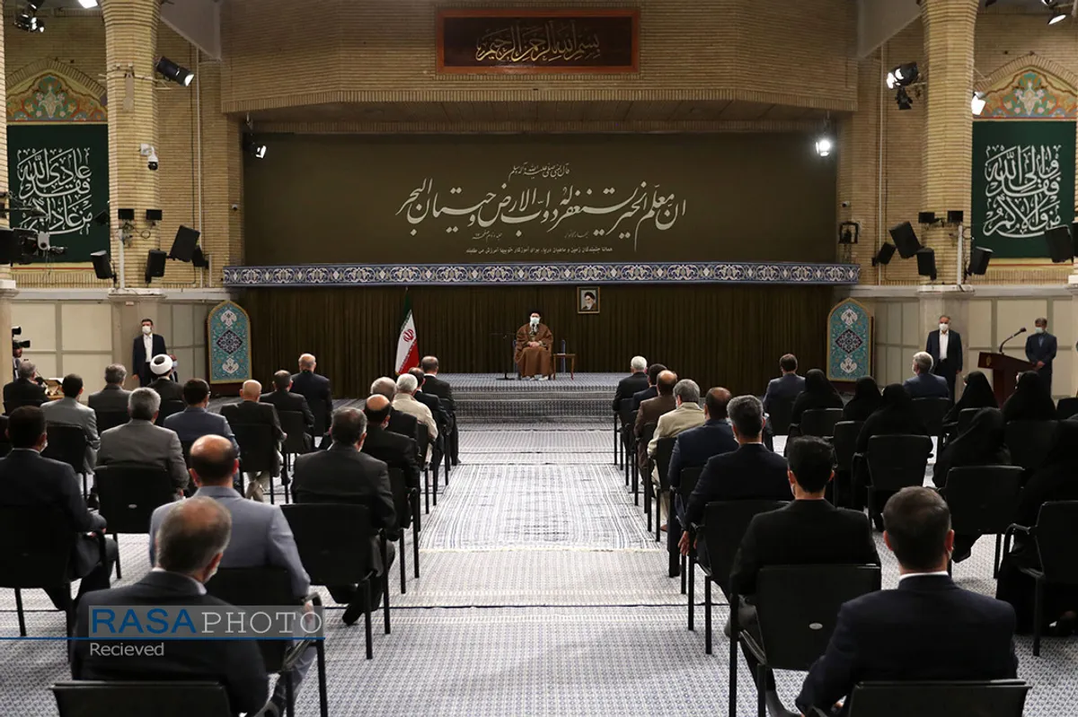 دیدار جمعی از معلمان با مقام معظم رهبری