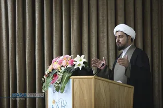 مراسم رونمایی از نرم&zwnj;افزار جامع الاحادیث نسخه ۴