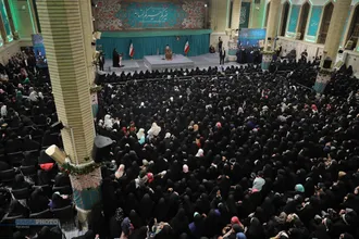 دیدار هزاران نفر از زنان و دختران با رهبر انقلاب