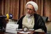 روحانیت تراز موثر در اصلاح جامعه هستند