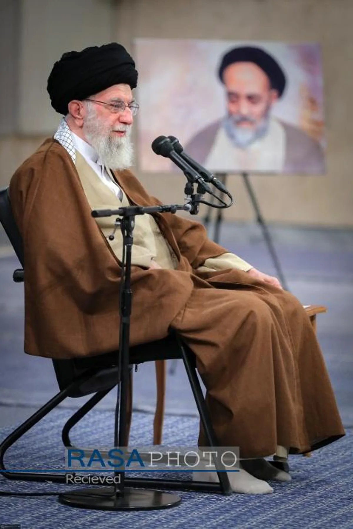 دیدار اعضای ستاد برگزاری کنگره بین&zwnj;المللی بزرگداشت علامه طباطبائی با رهبر انقلاب