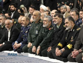 تصاویری از فرمانده شهید هوافضای سپاه سردار حاجی زاده