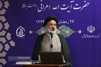 نشست صمیمی نخبگان و استعداد&zwnj;های برترحوزوی با آیت الله اعرافی