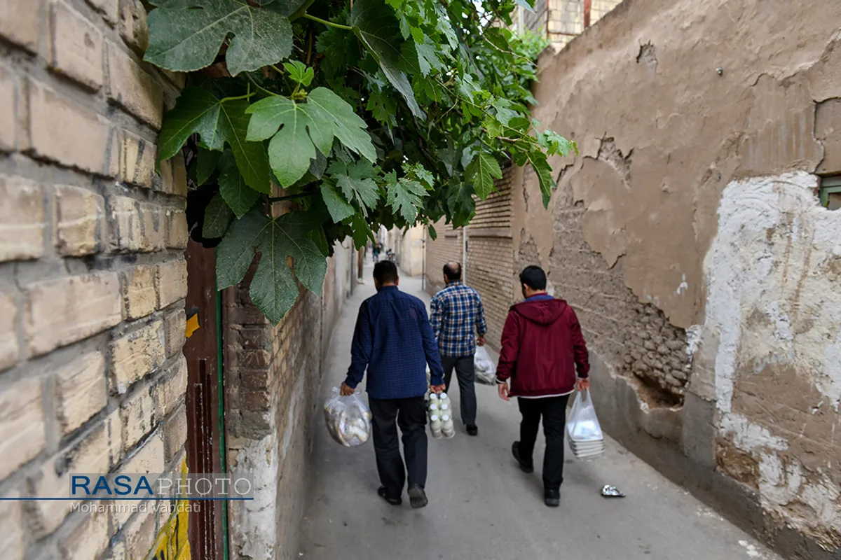 گزارش تصویری | سفره افطاری حضرت صاحب العصر (عج)