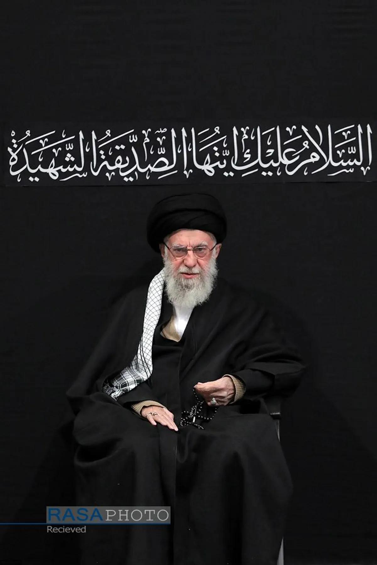 عزاداری شام شهادت حضرت فاطمه&zwnj;زهرا (سلام&zwnj;الله&zwnj;علیها) با حضور رهبر انقلاب