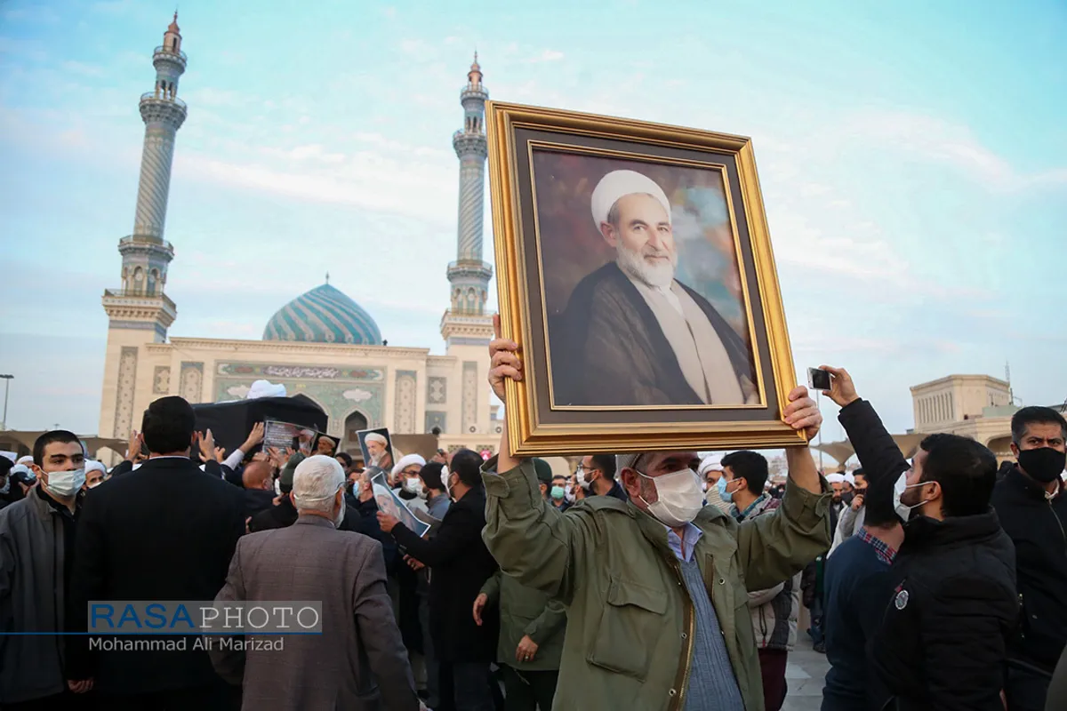 مراسم وداع و تشییع پیکر عمار انقلاب علامه مصباح یزدی در قم