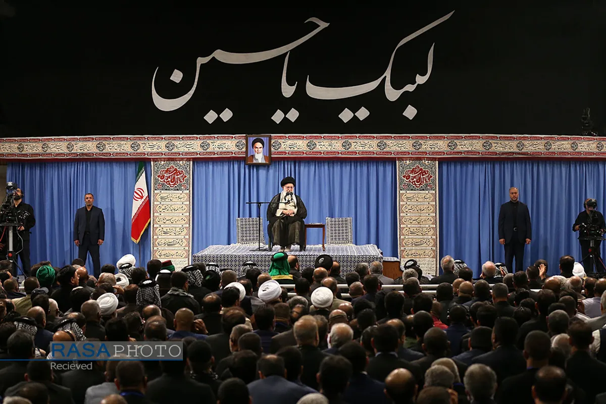 دیدار جمعی از موکب&zwnj;داران عراقی با مقام معظم رهبری