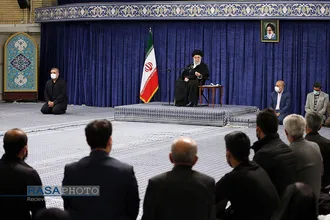 دیدار خانواده شهدای حادثه&zwnj; تروریستی شاهچراغ شیراز با رهبر معظم انقلاب