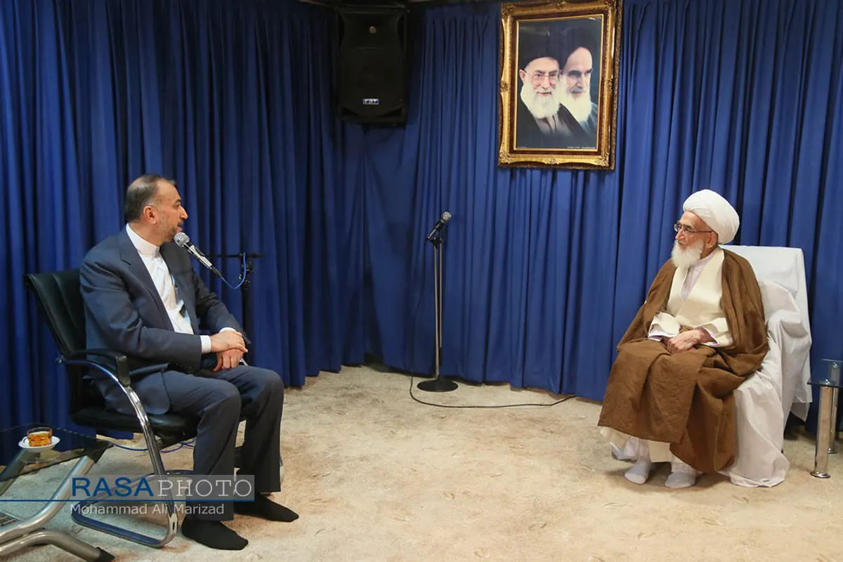 دیدار وزیر امور خارجه با مراجع تقلید و علما