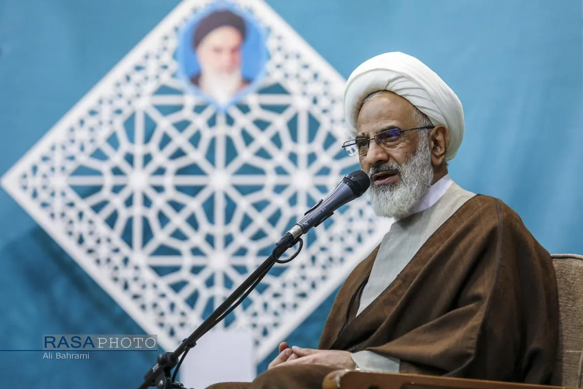 بزرگداشت شهدای فتنه اخیر آمریکایی صهیونیستی در قم