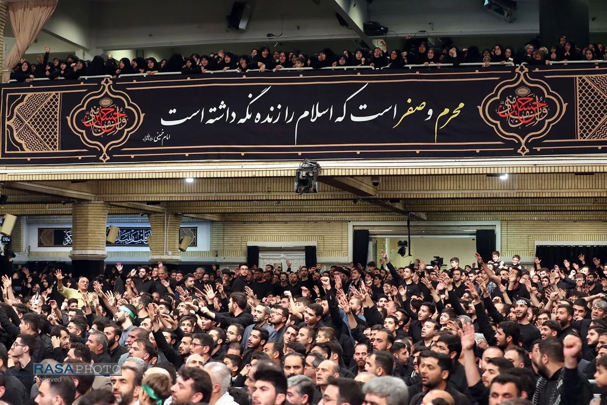 دومین شب مراسم عزاداری حضرت اباعبدالله الحسین (علیه&zwnj;السلام) با حضور رهبر انقلاب
