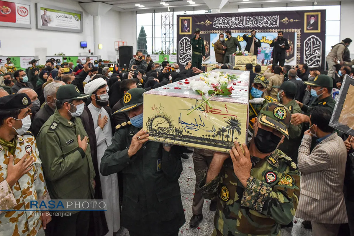 آیین استقبال از پیکر ۹ شهید دوران دفاع مقدس در شیراز&lrm;&lrm;