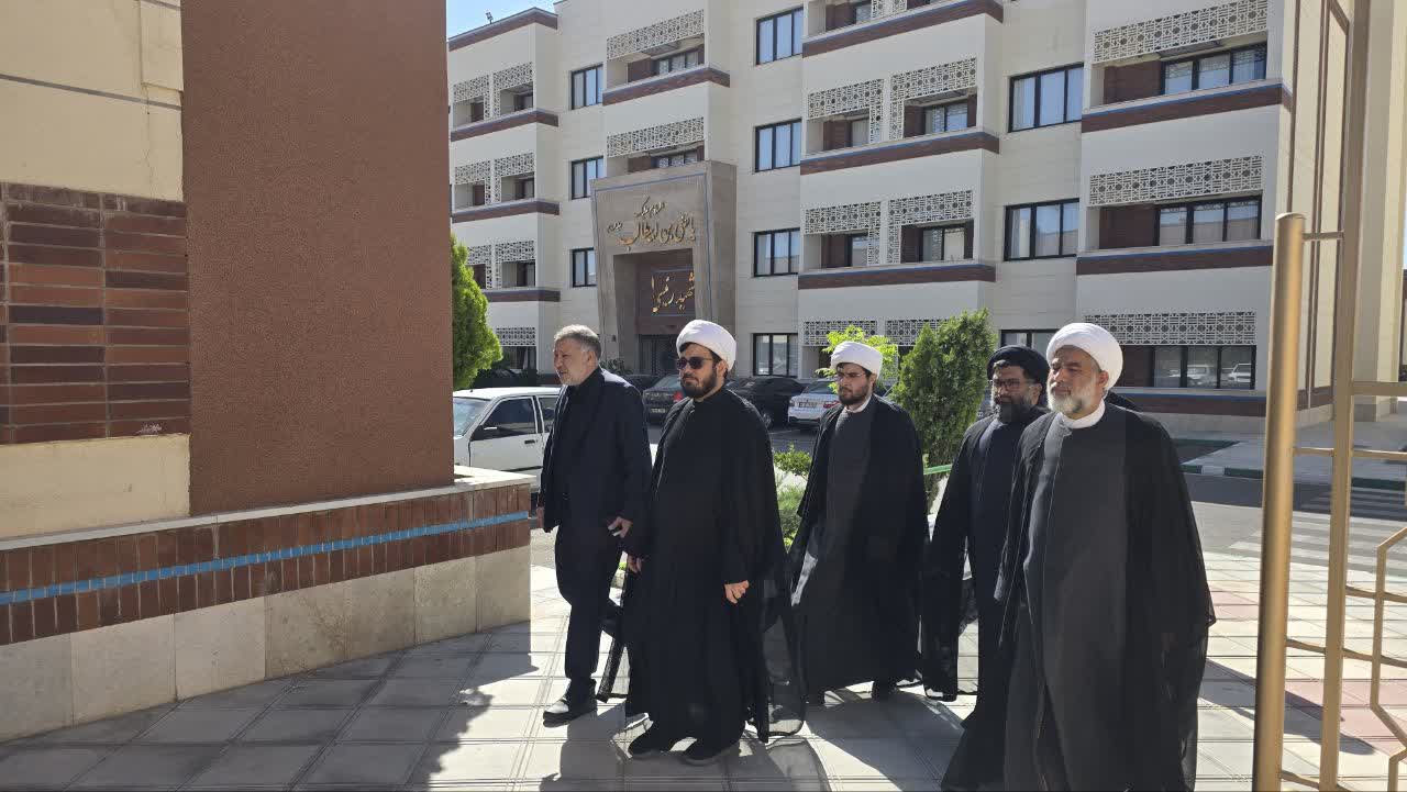 بازدید رئیس مرکز خدمات حوزه از ظرفیتهای زائرسرای آستان قدس رضوی بازدید رئیس مرکز خدمات حوزه از ظرفیتهای زائرسرای آستان قدس رضوی