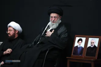 مراسم عزاداری شب تاسوعای حسینی (علیه&zwnj;السلام) در حسینیه امام خمینی (ره)