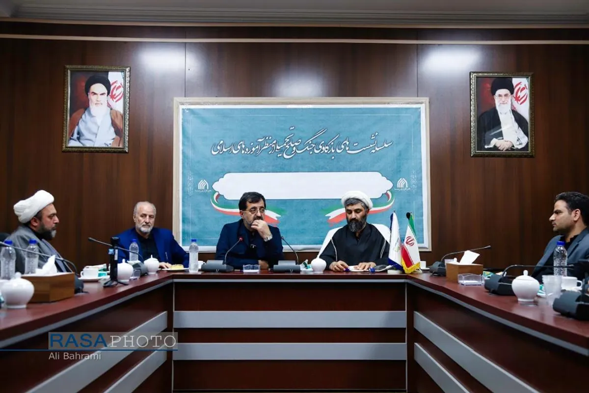بازدید استاندار قم به&zwnj;مناسبت روز خبرنگار از خبرگزاری رسا