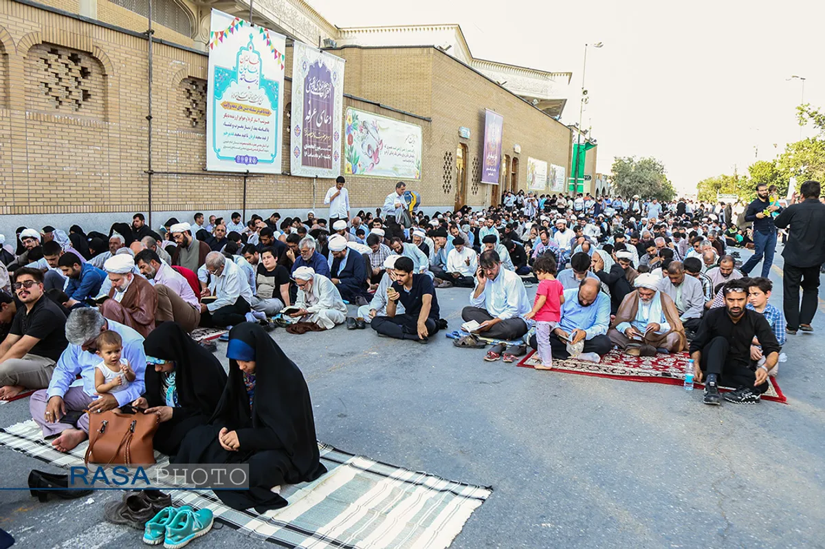 مراسم دعای عرفه در حرم حضرت معصومه (سلام الله علیها)