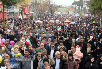 بعثت انقلاب | راهپیمایی مردم دامغان در روز ۲۲ بهمن
