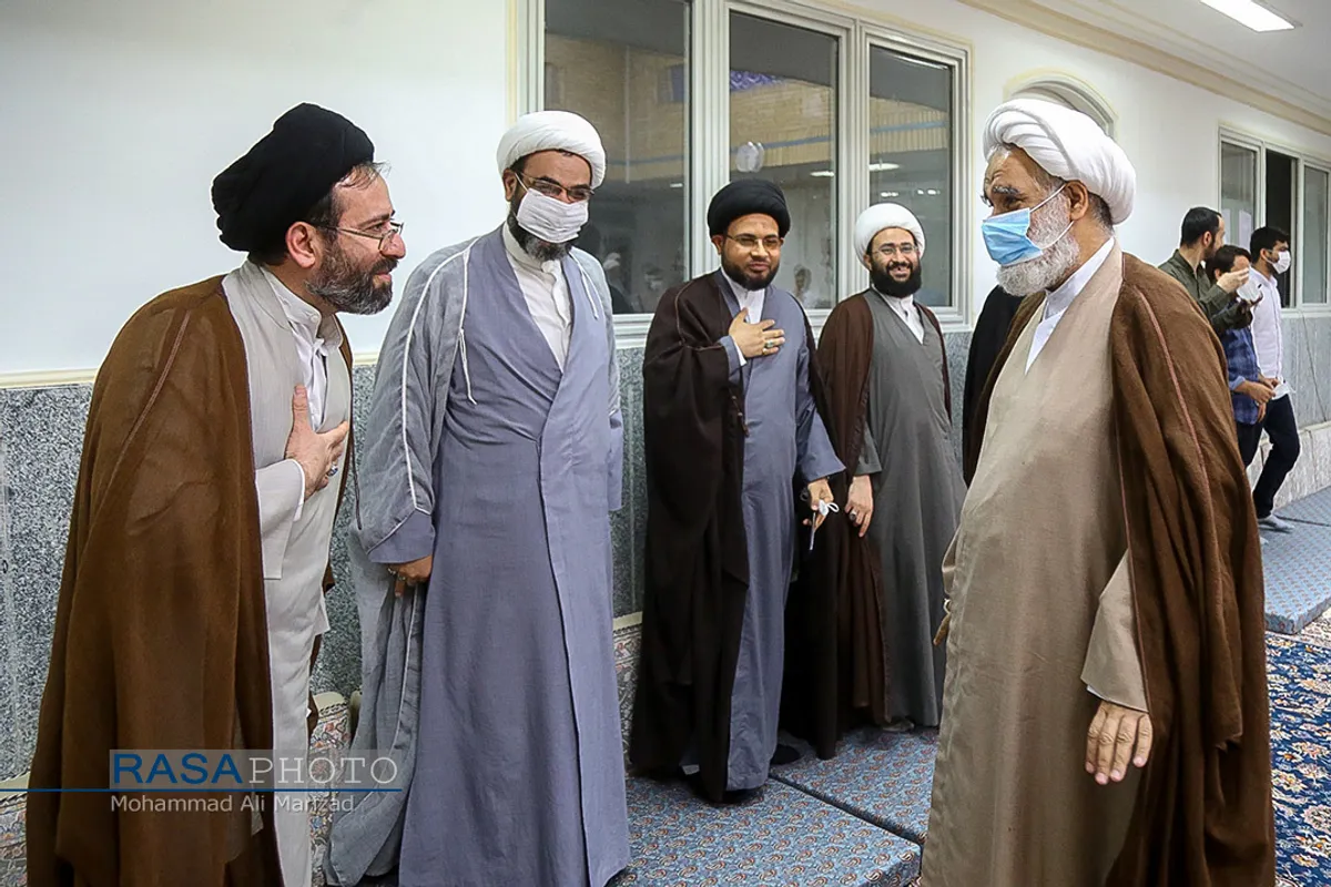 نشست بصیرتی و انتخاباتی با سخنرانی آیت الله کعبی