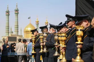 دسته عزای خادمان حرم حضرت معصومه (س) در روز شهادت امام جواد (علیه&zwnj;السلام)