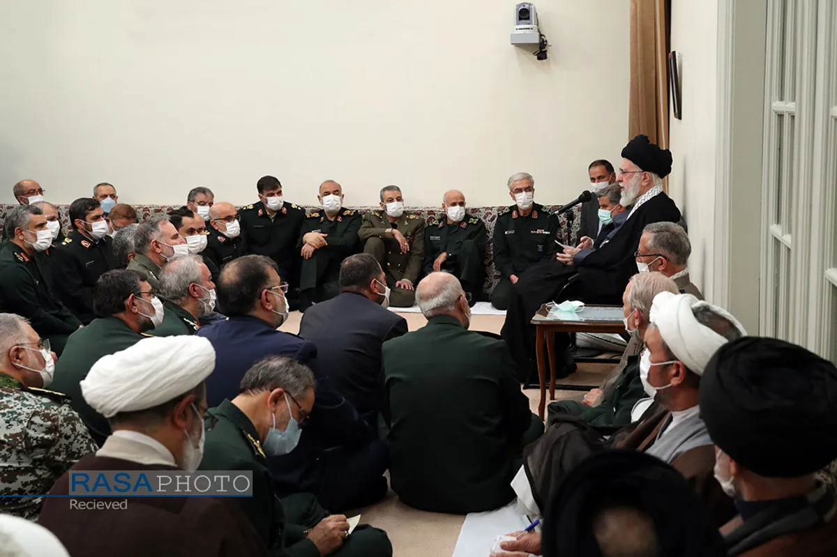 دیدار جمعی از فرماندهان ارشد نیرو&zwnj;های مسلح با فرمانده کل قوا