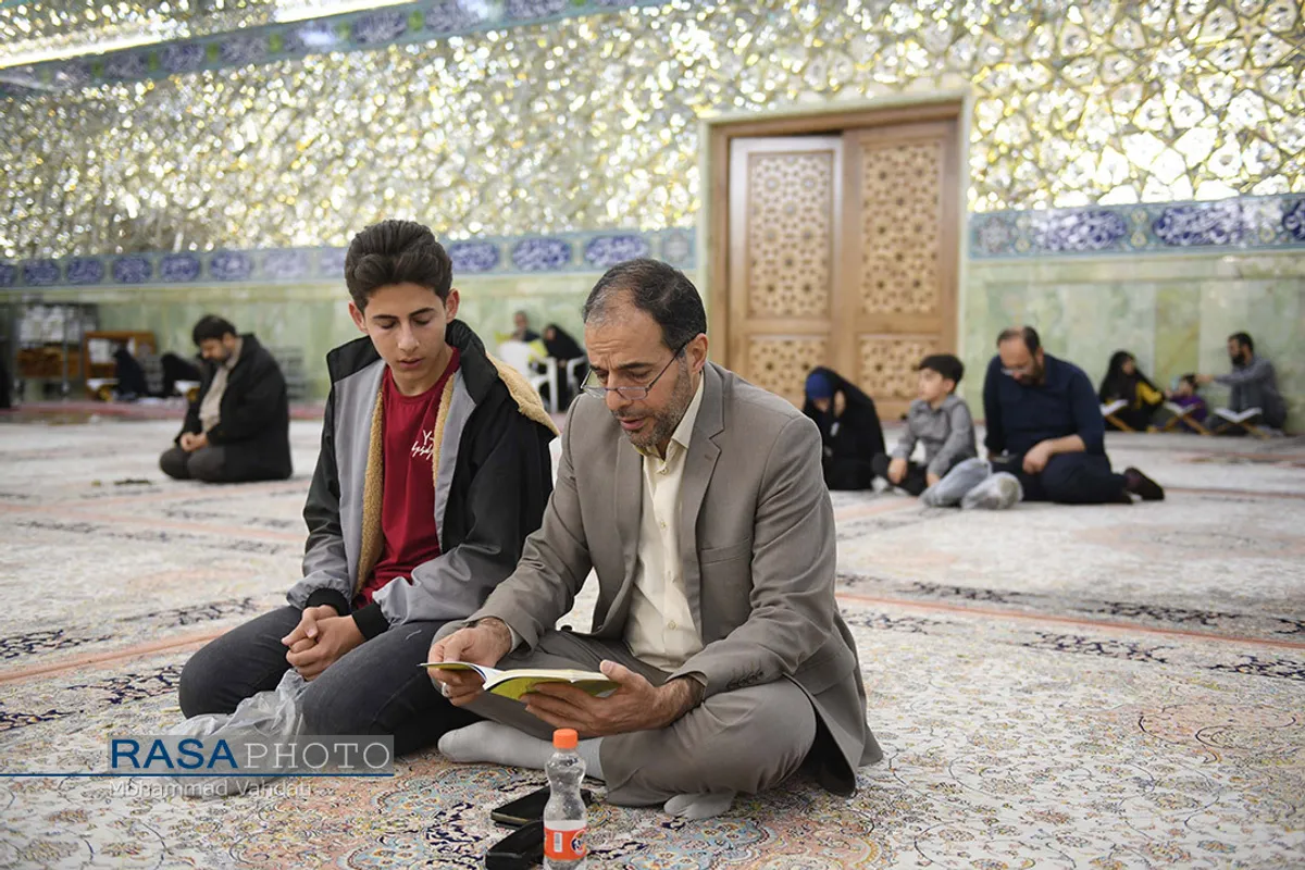 مراسم قرائت کامل دعای ابوحمزه&zwnj;ثمالی در حرم کریمه اهلبیت (ع)